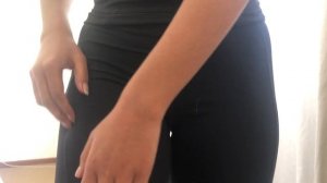 ASMR || FABRIC SOUNDS || LEGGINGS || WORKOUT TIGHTS || SCRATCHING SOUNDS || RUBBING SOUNDS