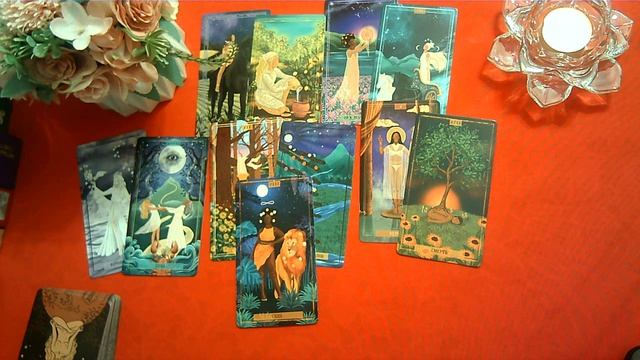 Ваши с ним отношения .Расклад Таро, всё сложно с любимым