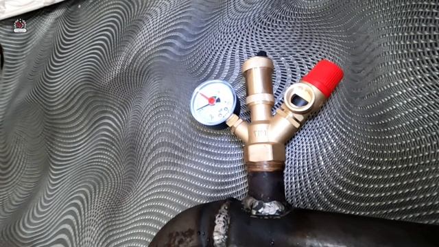 Олимпийский сварщик из ЖКХ Коля Опасный.