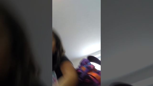 Мой новый рюкзак и школьные принадлежности 🎒📝📏✂📐✒✏ смотреть онлайн