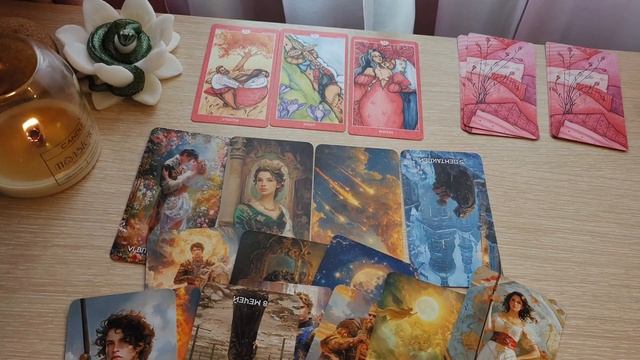 УРОК НОМЕР 1 ДЛЯ СОПЕРНИЦЫ ПЕРЕД КОРИДОРОМ ЗАТМЕНИЯ .shortvideo бумеранг таро шортс tarot shor