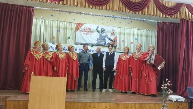 Лавровский вальс. Лавровский народный хор - выступление в Лавровском Доме культуры 18 марта 2015.