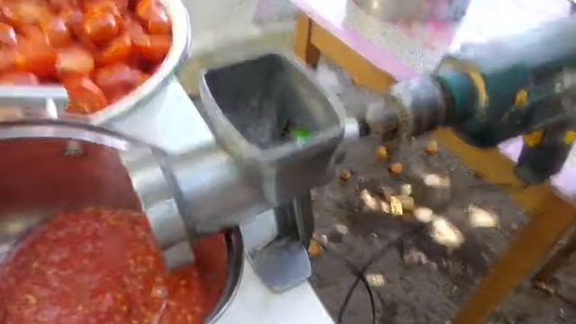 Мясорубка и дрель. Электромясорубка.
