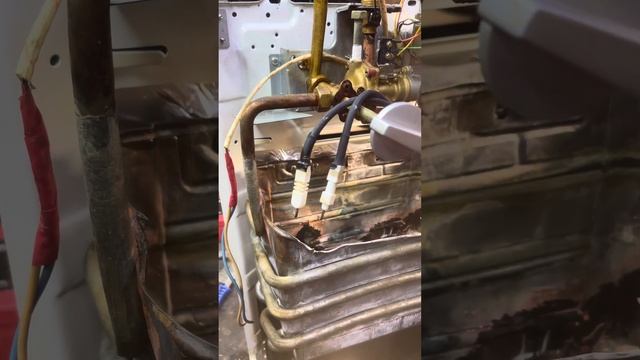 Простая чистка газовой колонки в домашних условиях ! смотреть онлайн