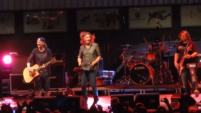 Скрябін - Коломийка ( відкриття Порт Сіті, Луцьк) смотреть онлайн