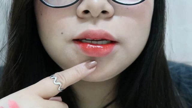 Maganda ba?! URBAN CITY DOLLKISS REAL LIPTONE TINT (Swatch & Review) смотреть онлайн