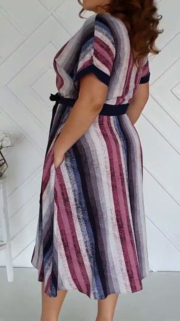 Платье в полоску на пуговицах смотреть онлайн