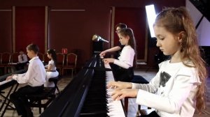 Р. Шуман, “Счастливый фермер”, 16.10.2022 г.