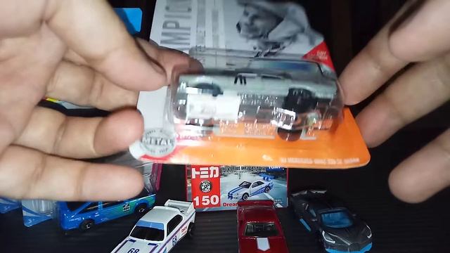 Win a price if you choose the winning car! смотреть онлайн