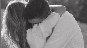 Свидания на кладбище: как Наташа сохранила любовь после смерти Артема. История, которая трогает...