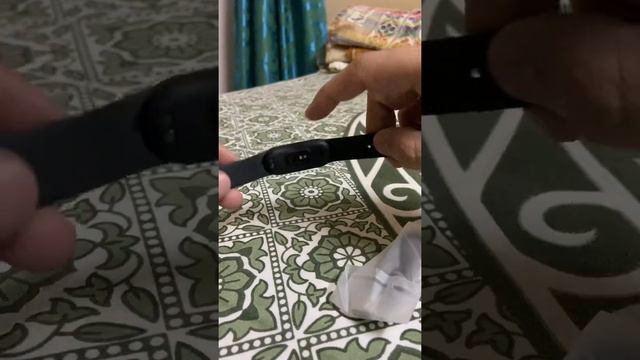 Mi smart band 6 Unboxing and first impression. смотреть онлайн