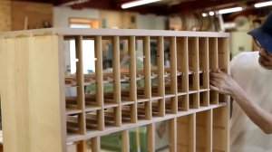 Изготовление медицинского шкафчика мастером Ишитани