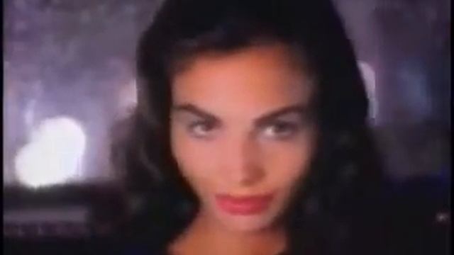 Max Factor 2000 Calorie Mascara  Advert From The 80's