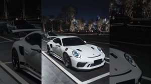 ты слишком молод чтобы звать меня гулять песня