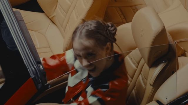 FERRARI - Maryana Lokel - 1080HD - [ VKlipe.org ] смотреть онлайн