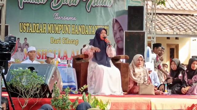 LIVE PENGAJIAN AKBAR BERSAMA USTADZAH MUMPUNI HANDAYAYEKTI ADIWERNA TEGAL смотреть онлайн