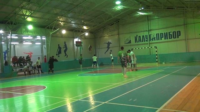 ФК "Кошелев" - ФК "Регион 40" - 1 тайм смотреть онлайн