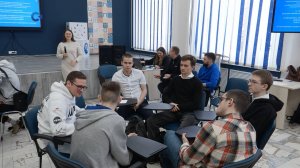 В Петрозаводском автотранспортном техникуме провели тренинг «День первых»