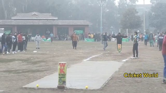 Cross Single Wicket | Great Semi Final Ali Chota Vs Zaheer Kalia Ghafar Goga Vs Jimmy | Garhi Shaho смотреть онлайн