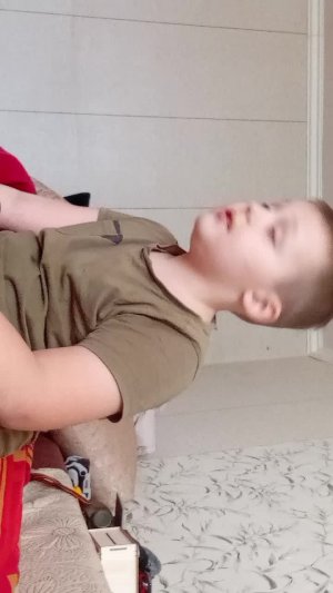 делаю авто из картона.