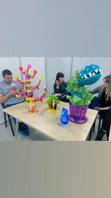 Фестиваль робототехники и детского творчества в г.Омск. Показывает Fon-Kraft (Dzen.ru)