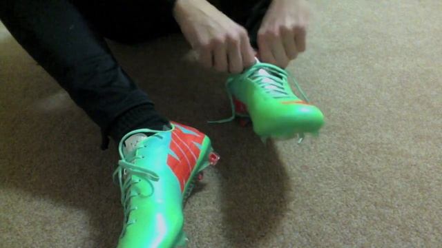 2014 Neo Lime Mercurial Vapor 9 Unboxing + On Feet !! смотреть онлайн