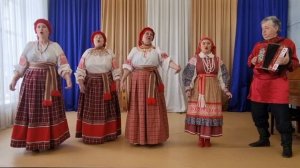 "Народный самодеятельный коллектив" фольклорный ансамбль "Русичи"."Ой, тёща к обедне идёт".