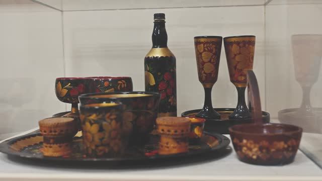 «Под хохлому». Как леспромхоз принёс Бисерти всесоюзную славу смотреть онлайн