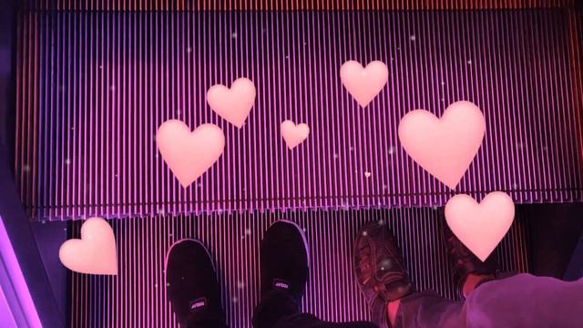 Try Most Expensive Burger | Cross River Mall | #dlvlogs #notu смотреть онлайн