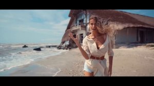 Tamiga & 2Bad - Give Me Love