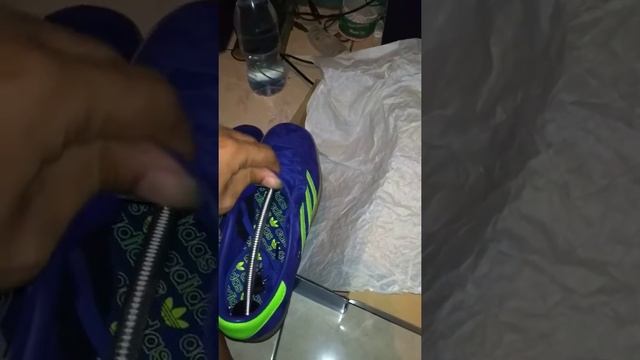 Unboxing Adidas Stadt Made In China смотреть онлайн