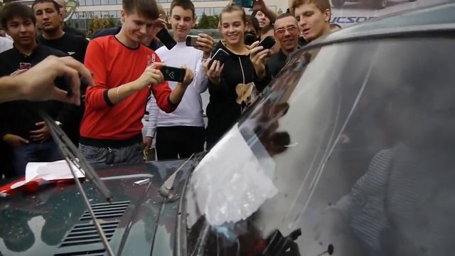 Басы в машине Будённовская НИВА рвёт всех  супер бас смотреть онлайн