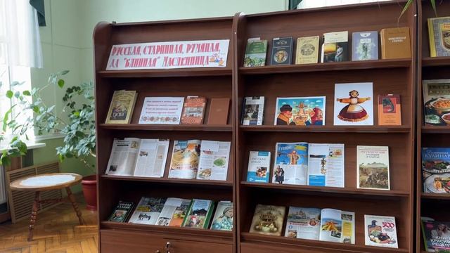 СКОЛЬКО И НА ЧТО ТРАЧУ? // БУДНИ БИБЛИОТЕКАРЯ #работа #будни #заработок #жизнь смотреть онлайн