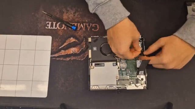 HP Pro Mini 400 G9 Desktop PC Disassemble, Ram and SSD replacement смотреть онлайн