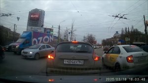 КоАП РФ Статья 12.16. Несоблюдение требований, предписанных дорожными знаками или разметкой проезжей