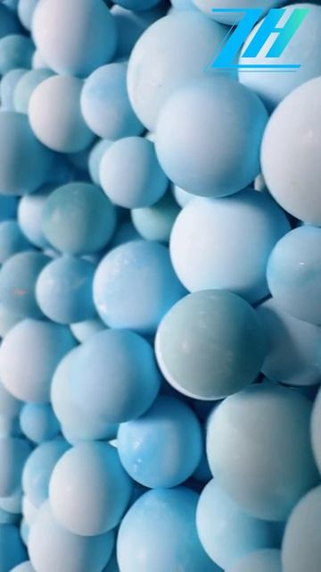 250318-5 Carefully selected turquoise from natural ore veins is polished into round beads.