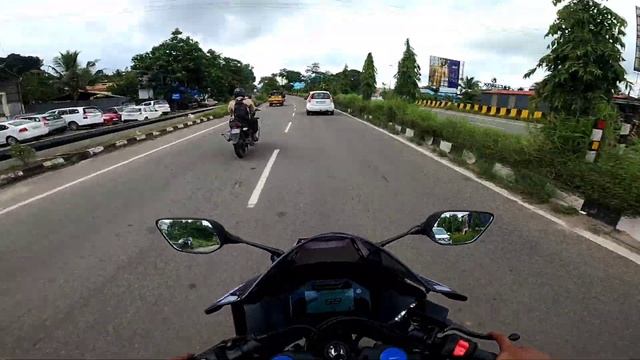 Yamaha R15 V4 Ride Review in Malayalam| R15M R15Monster Energy Edition| Price details| Envy Machan