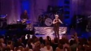 Annie Lennox "Sweet Dreams"