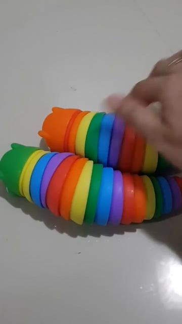 #satisfying video of #slug #toy #rainbow color #stress #reliever #caterpillar #short #trend #viral смотреть онлайн