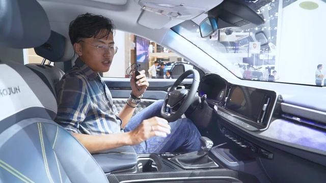 2019广州车展实拍新宝骏RM-5，7.88万起售，推出5/6/7座版车型 смотреть онлайн