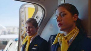 Под облаками | Русский трейлер | Фильм 2022