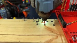 Почему винтоверт, а не шуруповерт?