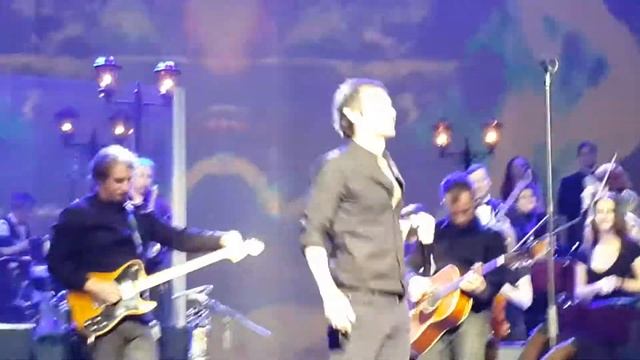 Святослав Вакарчук, гурт "Океан Ельзи" з симфонічним оркестром смотреть онлайн