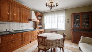 Трехкомнатная квартира, Новосибирск, Октябрьский район, ул. Кирова, д.46
