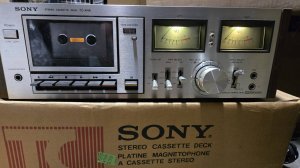 Стереофоническая кассетная дека Sony TC-K4A серебристого цвета Япония-1976-год