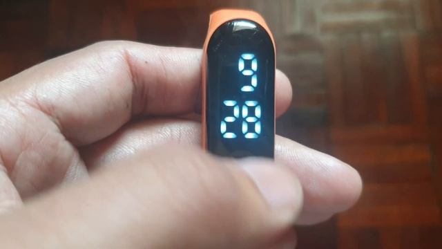How to set Digital touch screen watch(Tagalog tutorials)