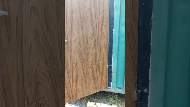 В Калининиград из Омска, дверь.