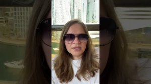 Бежевые мамы? Что это за тренд в России? / Комментирует Анастасия Валуева #психология