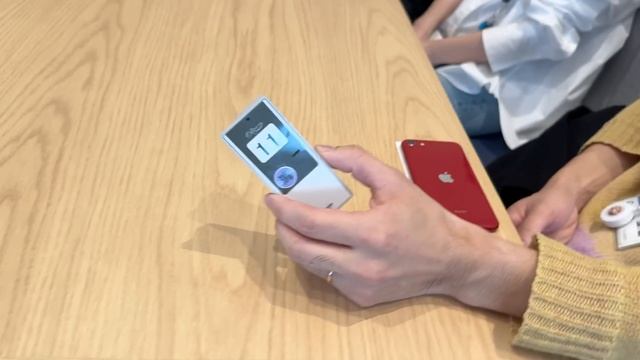 How Salary Women EAT at a Japanese Megacorp!