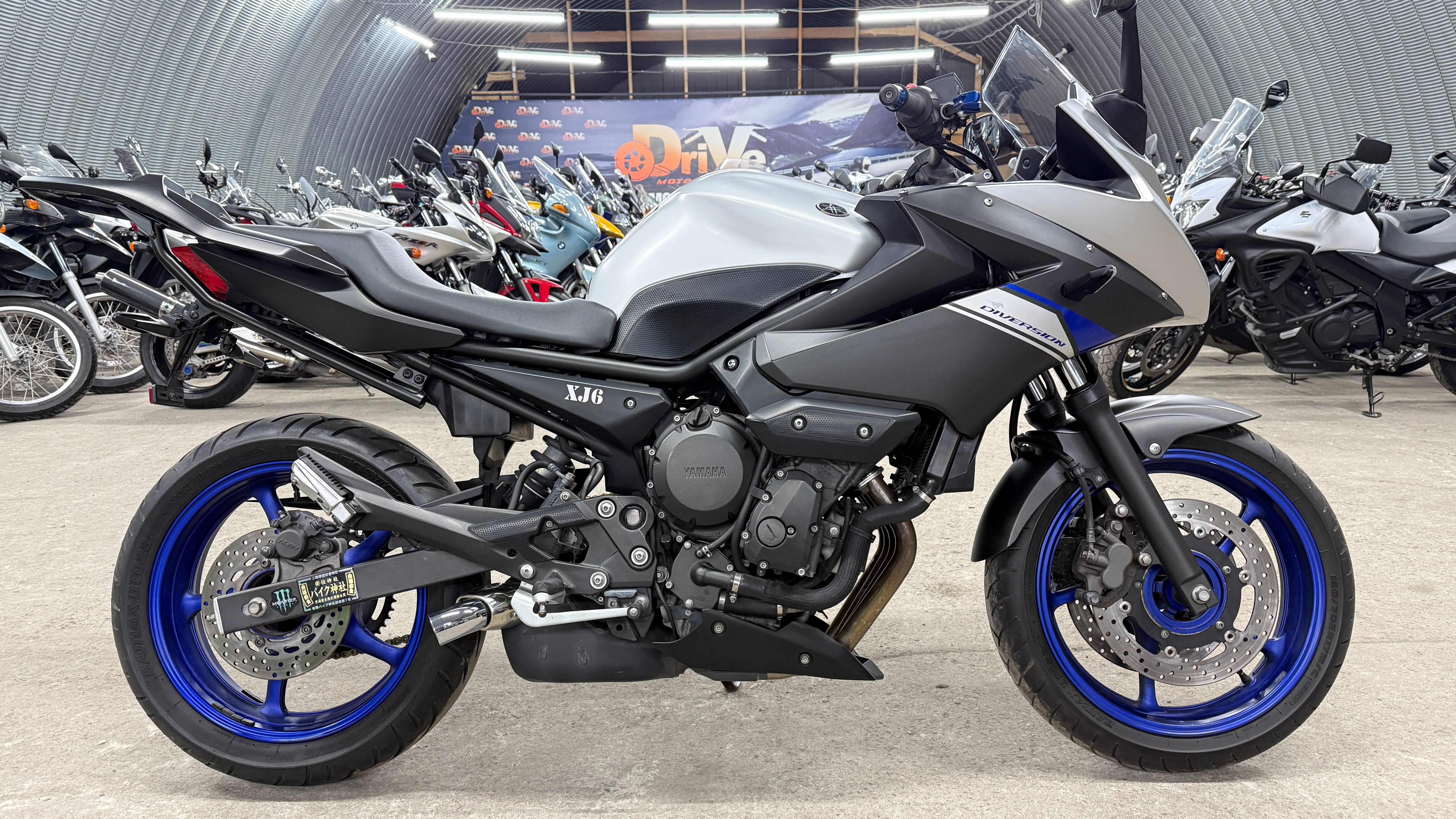 Обзор Yamaha XJ-6S |В НАЛИЧИИ| смотреть онлайн